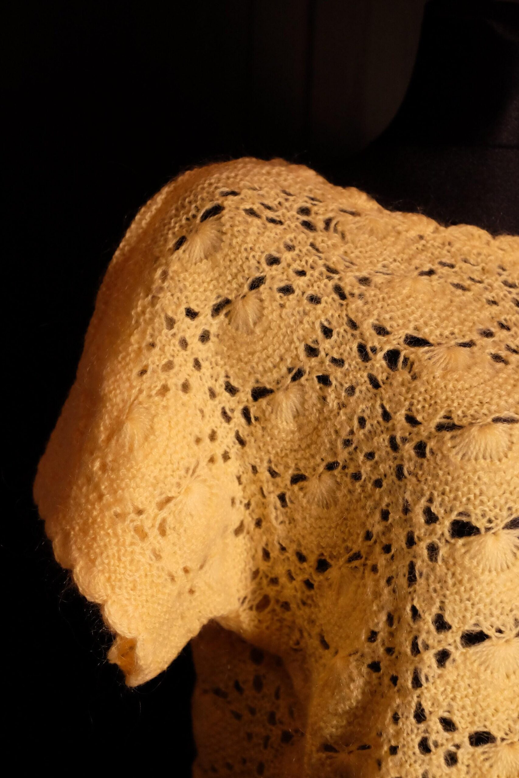 Vintage Yellow Short Sleeved Crochet Top, Short Sleeved Sweater - Image 2