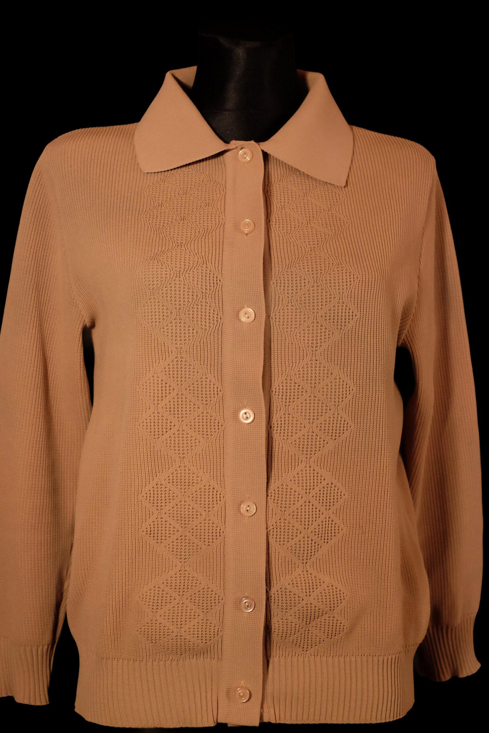 Vintage Light Brown Diamond Pattern Collared Crochet Cardigan - Image 2