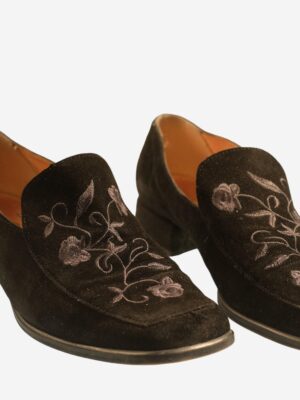 Black Vintage Velvet Moccasins/Loafers with Floral Embroidery SIZE 39 Brand Anne Flavie