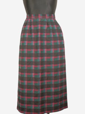 Vintage Plaid Pencil Skirt in Black Red Green Size M/L EU38/40 with Pockets