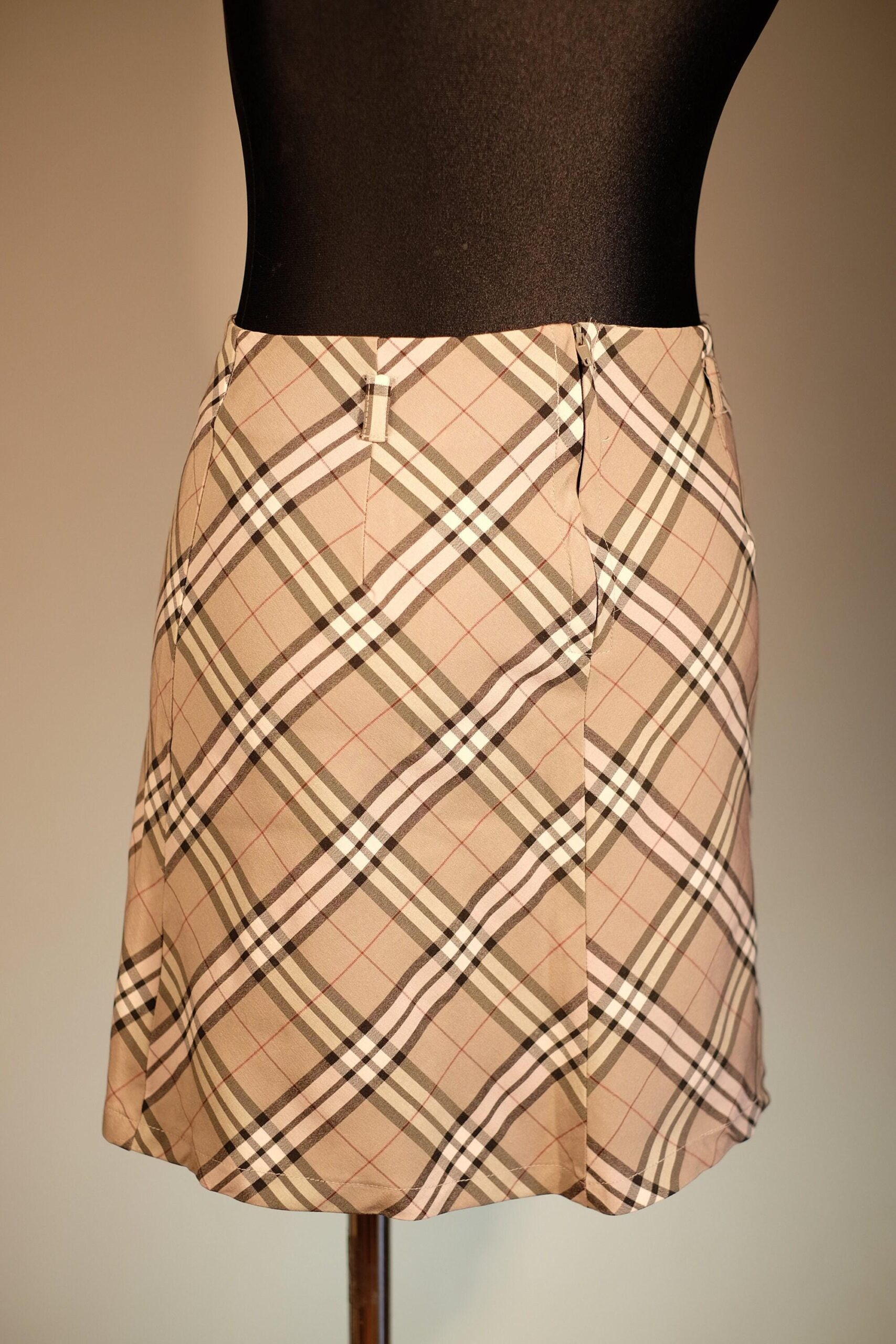 90s/Y2K Tartan Plaid Mini Skirt in Beige, Vintage Dark Academia Skater Skirt - Image 7