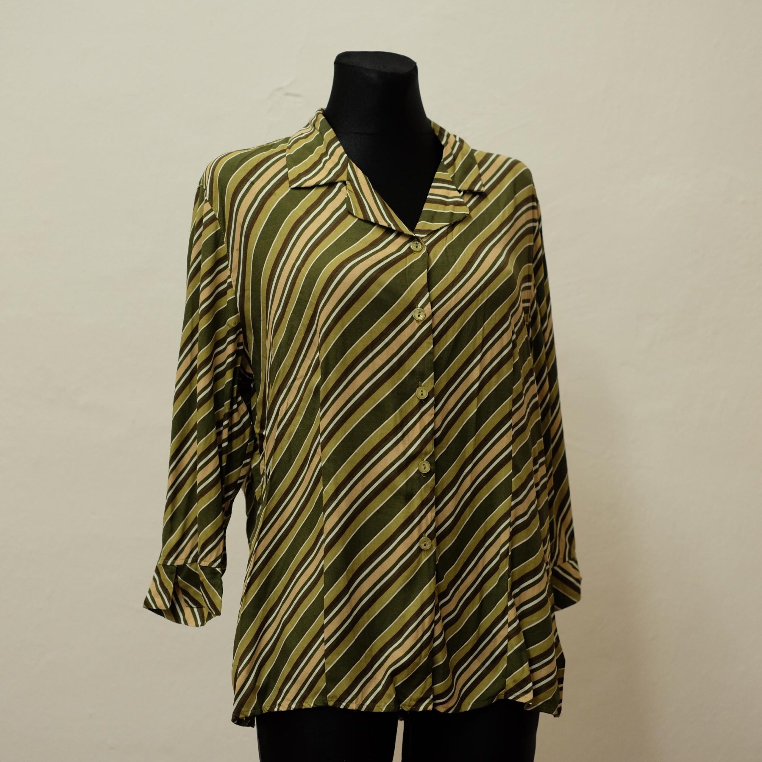 70s Vintage Green Diagonal Stripes Shirt - Image 7