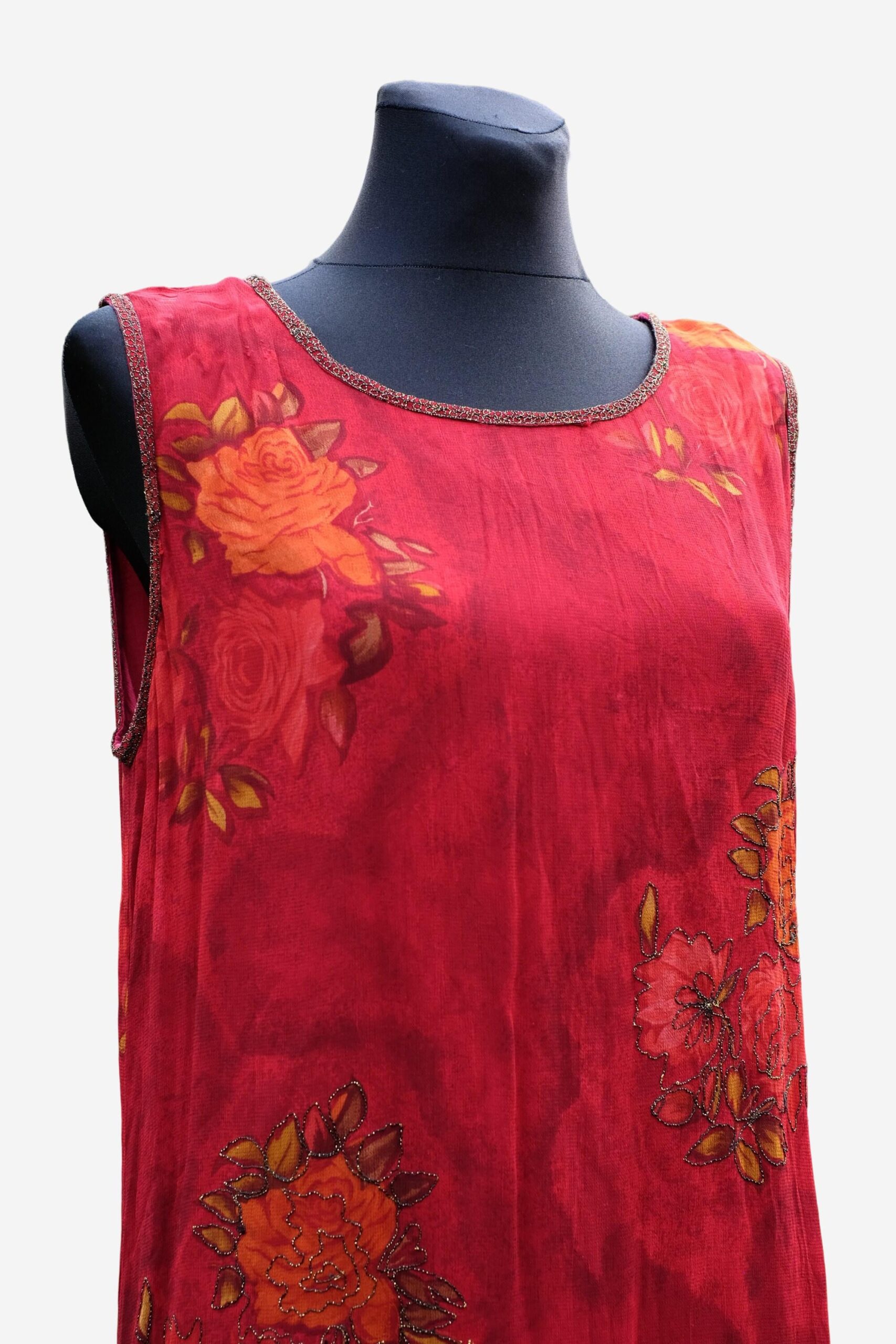 Vintage 1920s Red Embroidered Floral Flapper Dress - Image 3