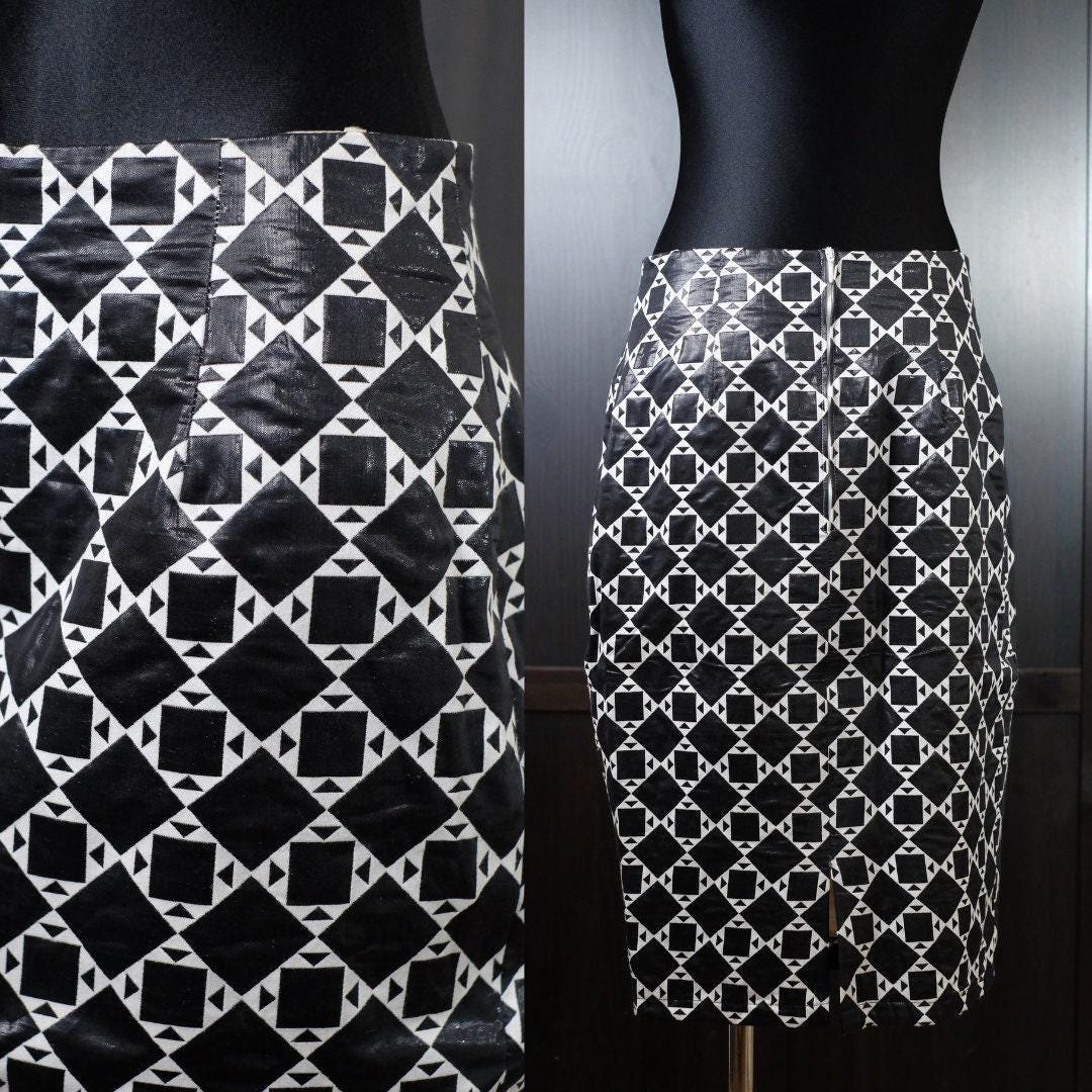 Vintage 80s Geometrical Black and White Pencil Skirt - Image 2