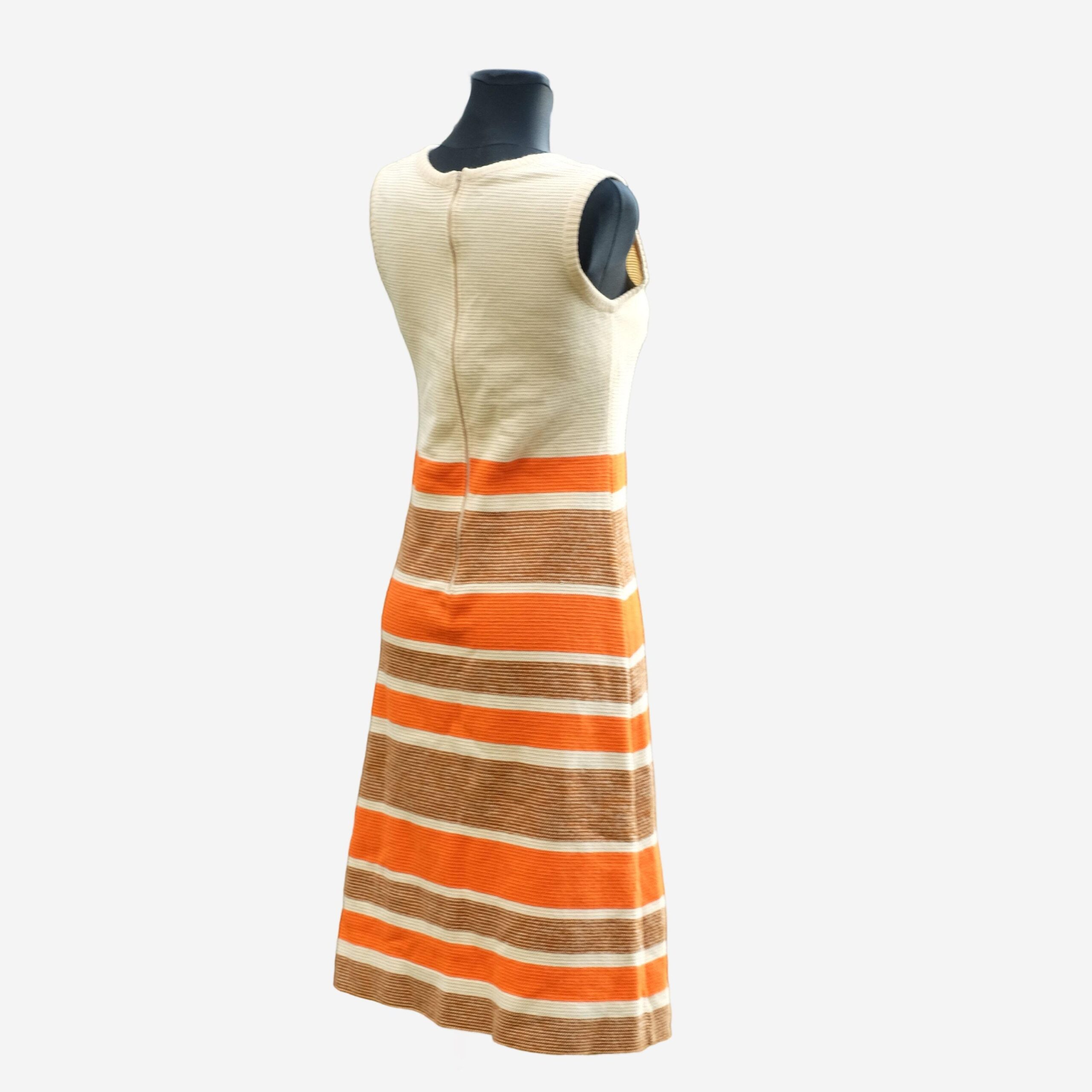 Dress Knitted Mod Vintage 60s, Twiggy Sleeveless Dress, Striped Dress in Orange Brown and White, Winter Dress - Image 2