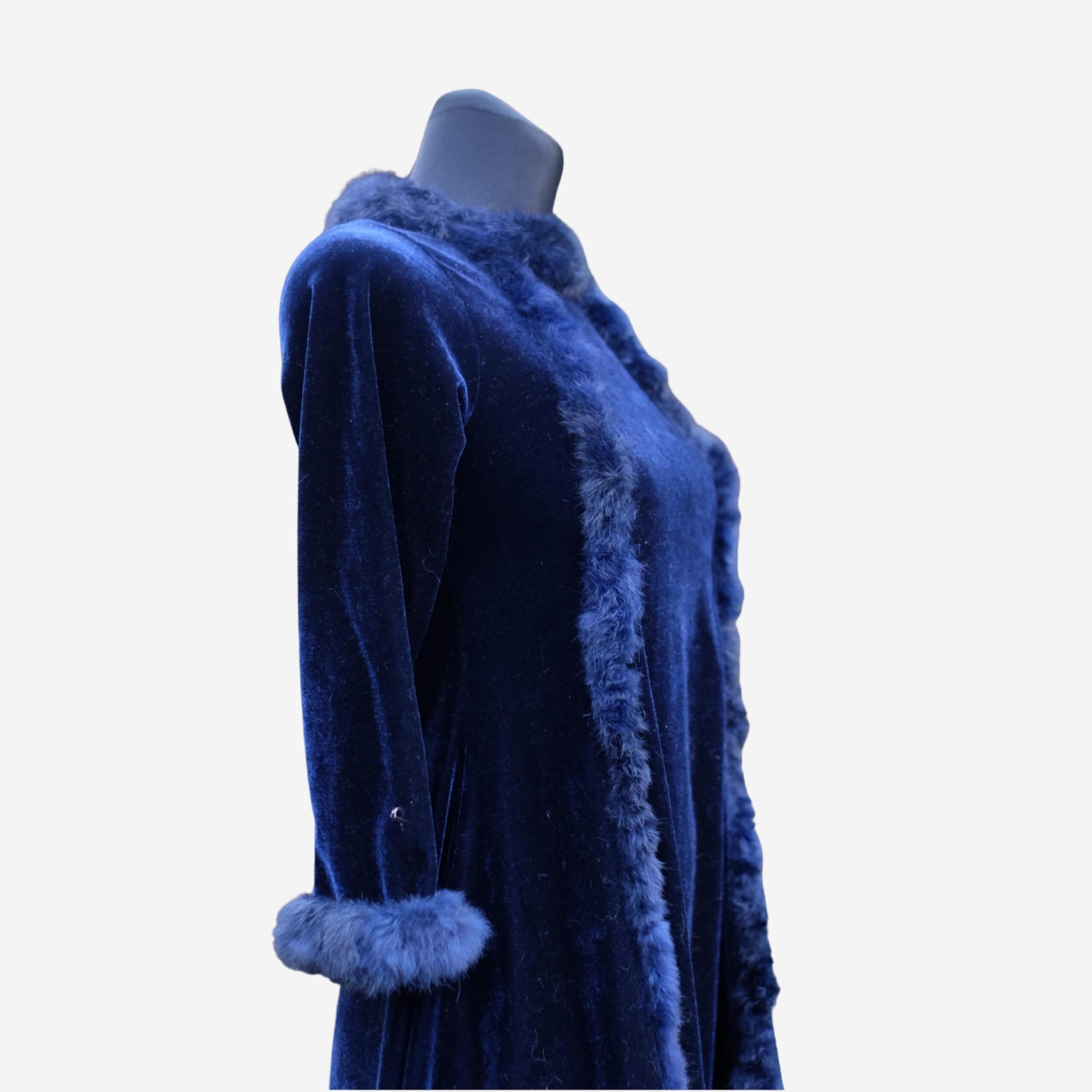 Vintage Girls Blue Velvet Dress with Fake Fur Trim, Christmas Dress, New Year's Eve dress, Girls Size10/140 - Image 8