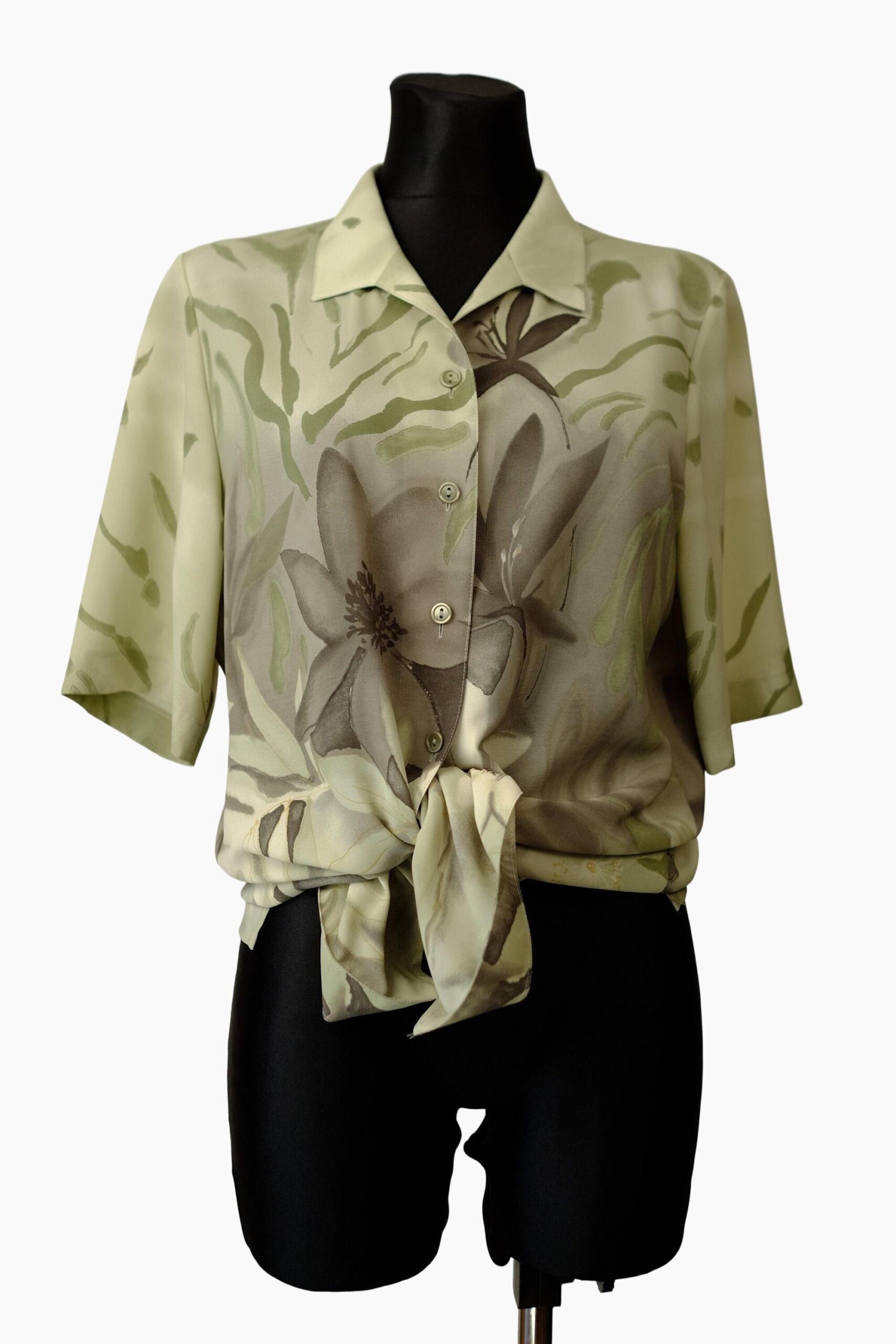 Vintage Green Light Floral Short Sleeved Blouse Size EU36 City Combi by Delmod
