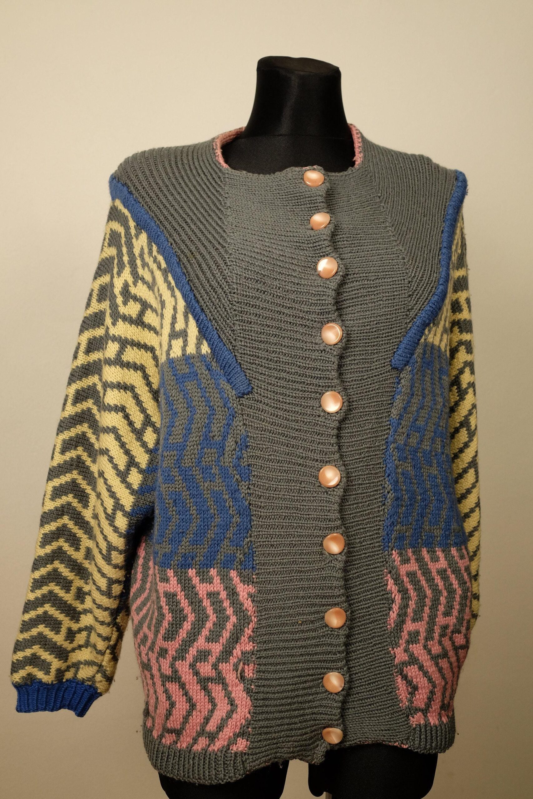 Vintage Geometric Pattern Multicolour Chunky Cardigan - Image 4