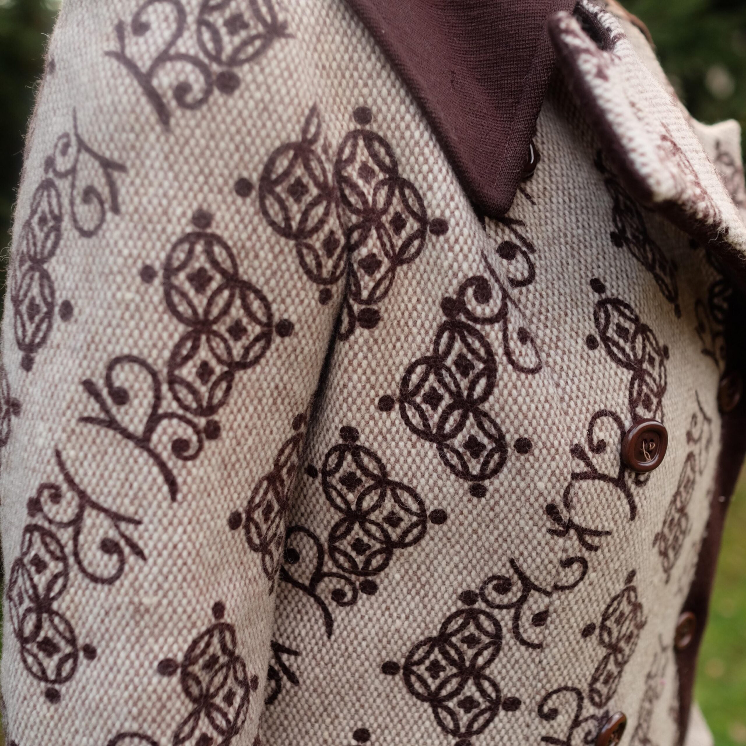 Vintage Beige Brown Double Breasted Coat with Elegant Design Luisa Spagnoli - Image 3