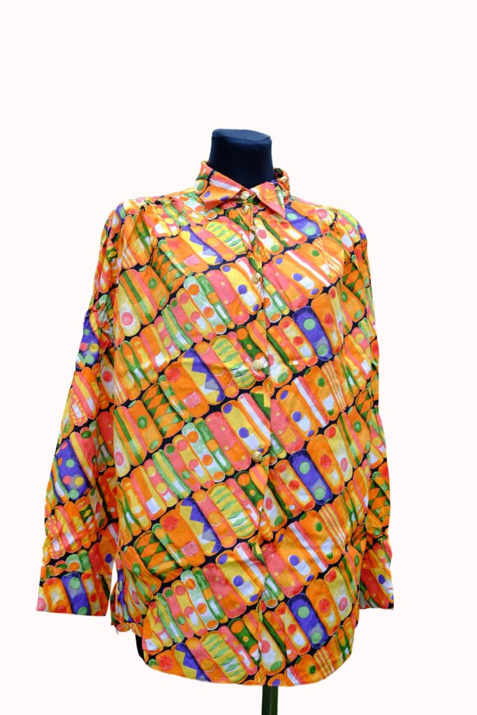 80s Vintage Colorful Print Blouse in Orange colour, Your Sixth Sense