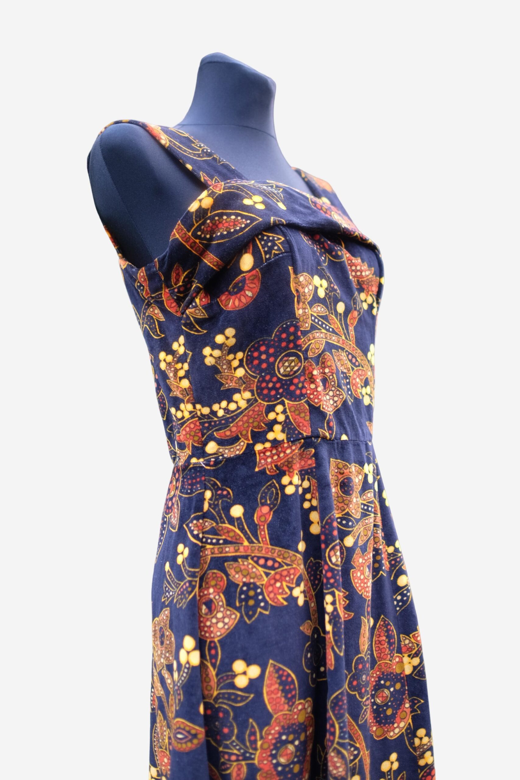 Vintage Blue Yellow Floral Velvet Maxi Hippie Dress with a Matching Purse S-M - Image 7