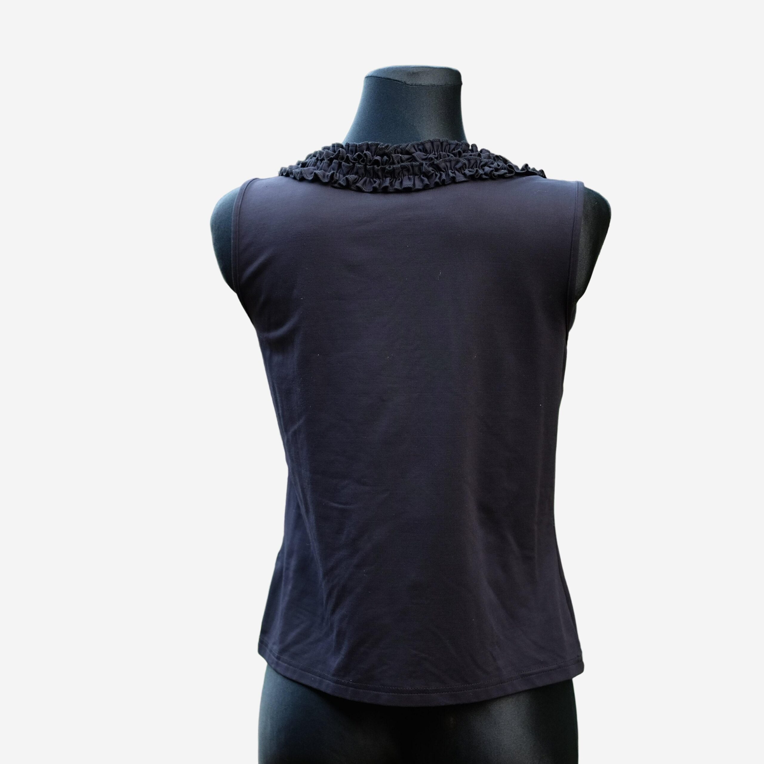 Vintage black sleeveless ruffled top - Image 8