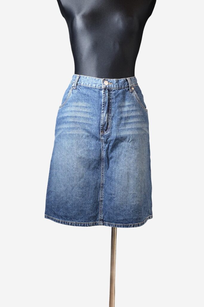 Vintage Blue Denim Mini Jeans Skirt Size 38