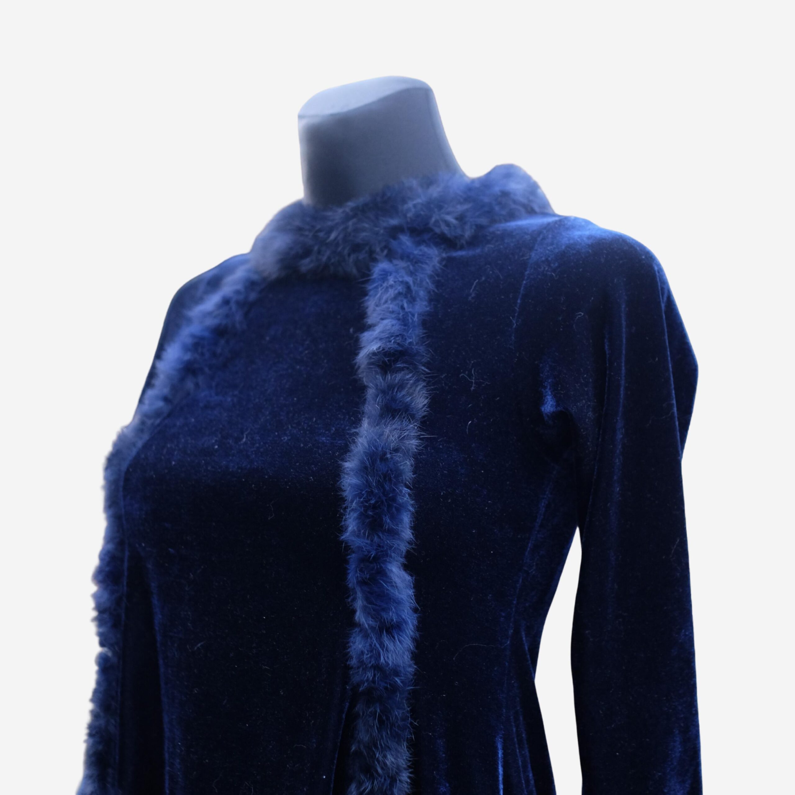 Vintage Girls Blue Velvet Dress with Fake Fur Trim, Christmas Dress, New Year's Eve dress, Girls Size10/140 - Image 5