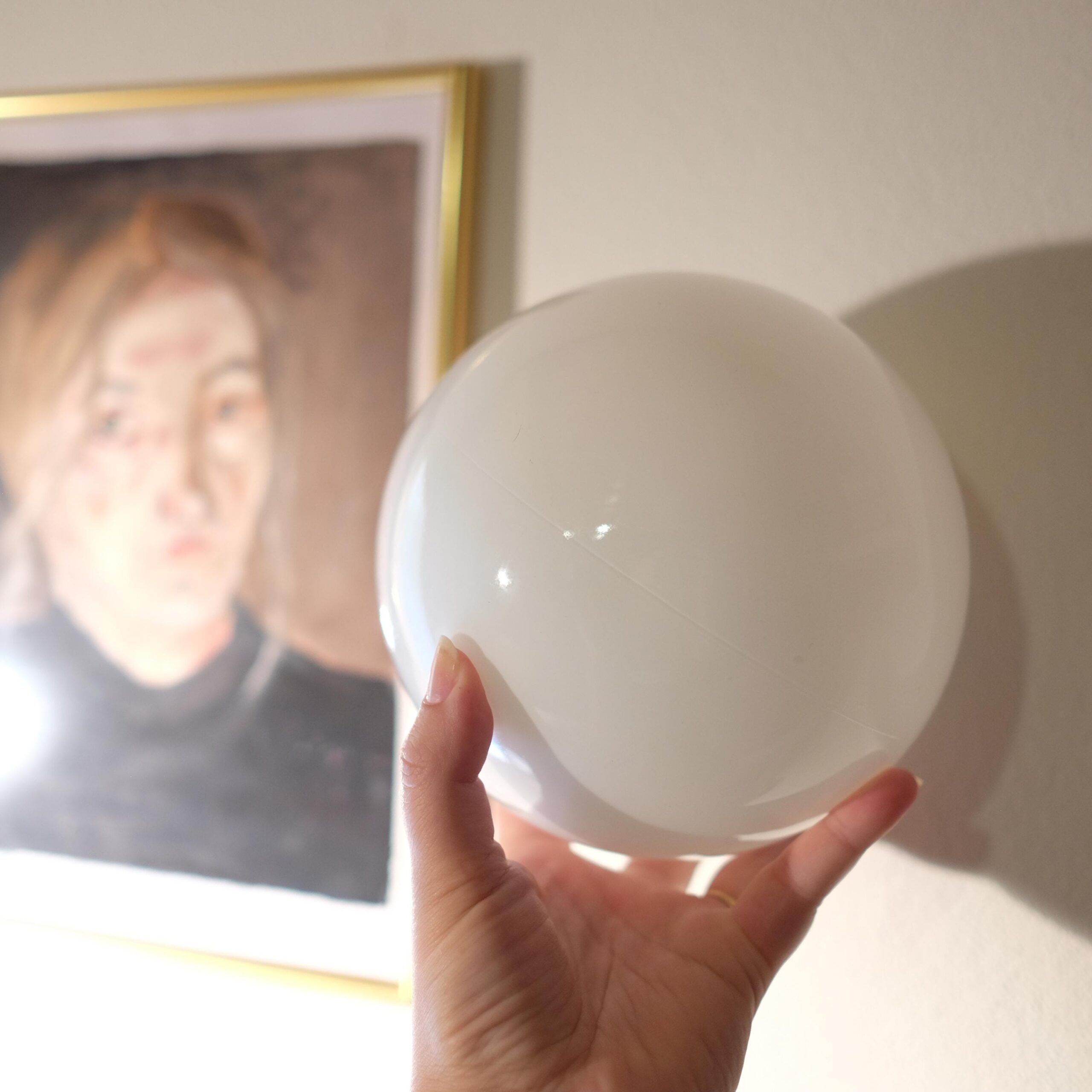 Vintage White Milk Glass Globe Lampshade: Round Replacement Shade (16cm) - Image 2