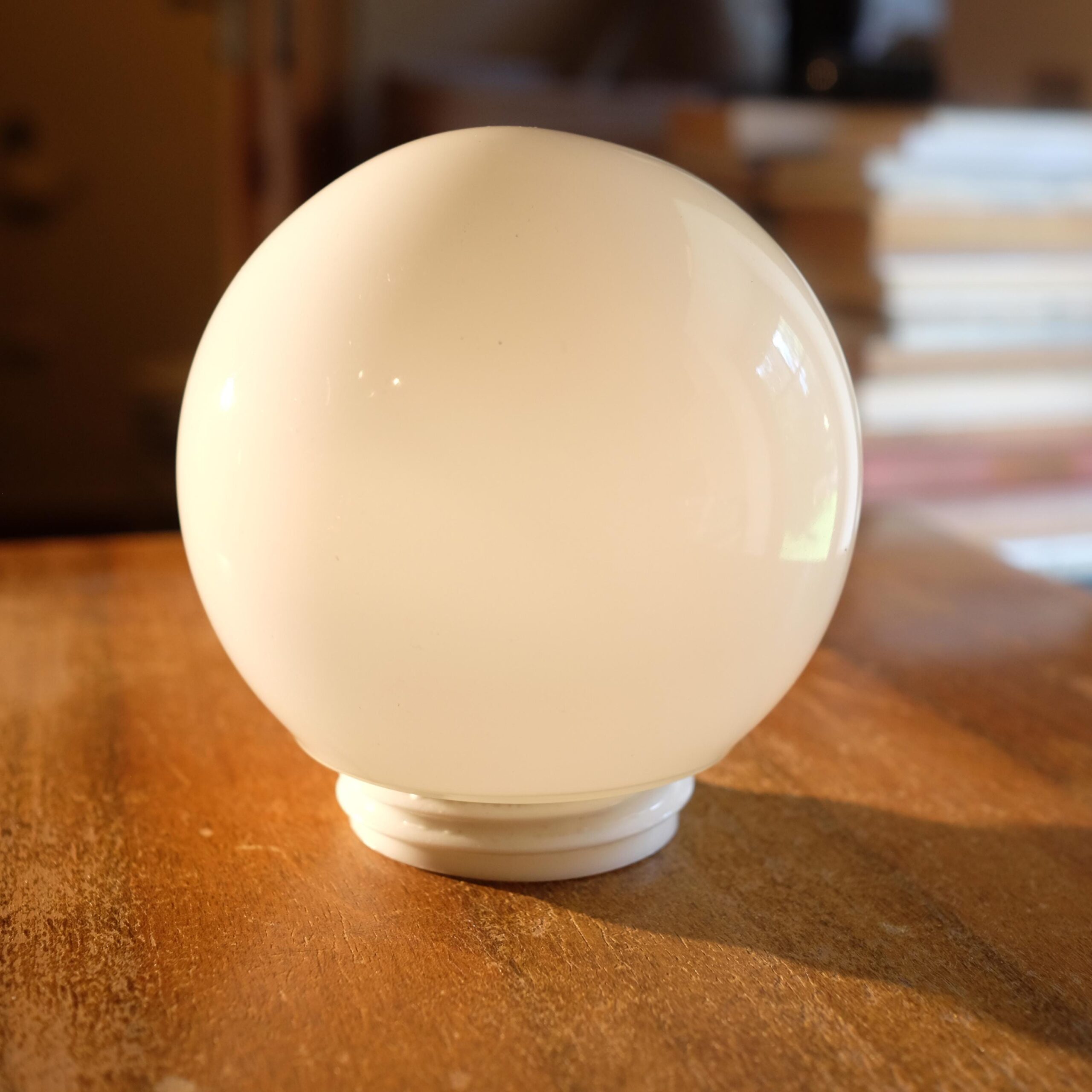 Vintage White Milk Glass Globe Lampshade: Round Replacement Shade (16cm) - Image 3