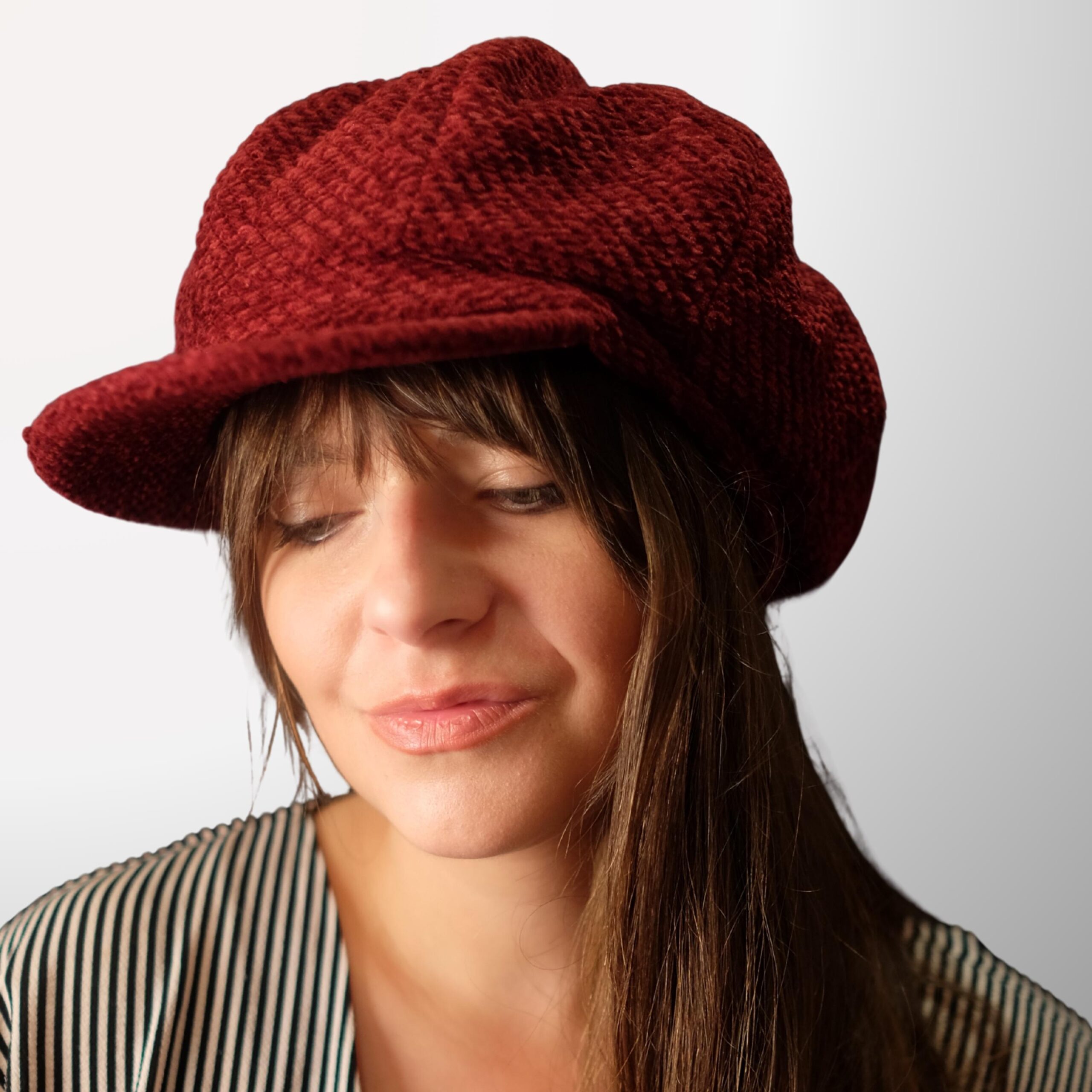 Burgundy Red Tweed Gatsby Hat Women, Vintage Baker boy cap, Textured Newsboy hat