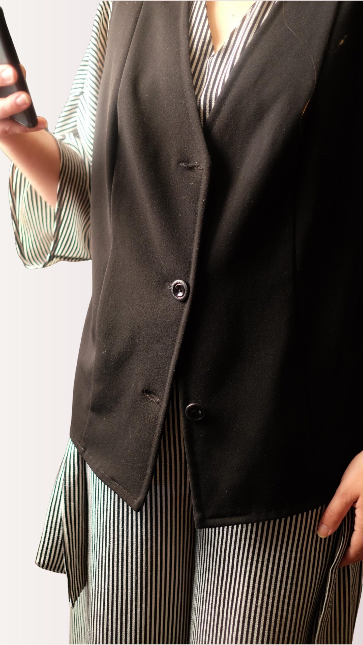 Vintage Black Tailored Vest | Classic 90s Single-Breasted Waistcoat L-XL - Image 4