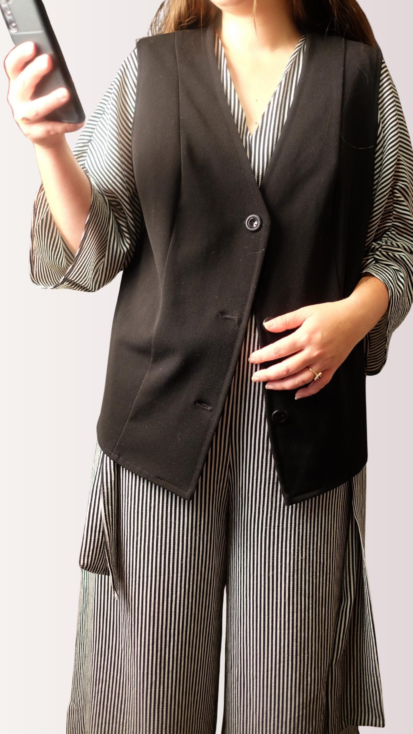 Vintage Black Tailored Vest | Classic 90s Single-Breasted Waistcoat L-XL - Image 2