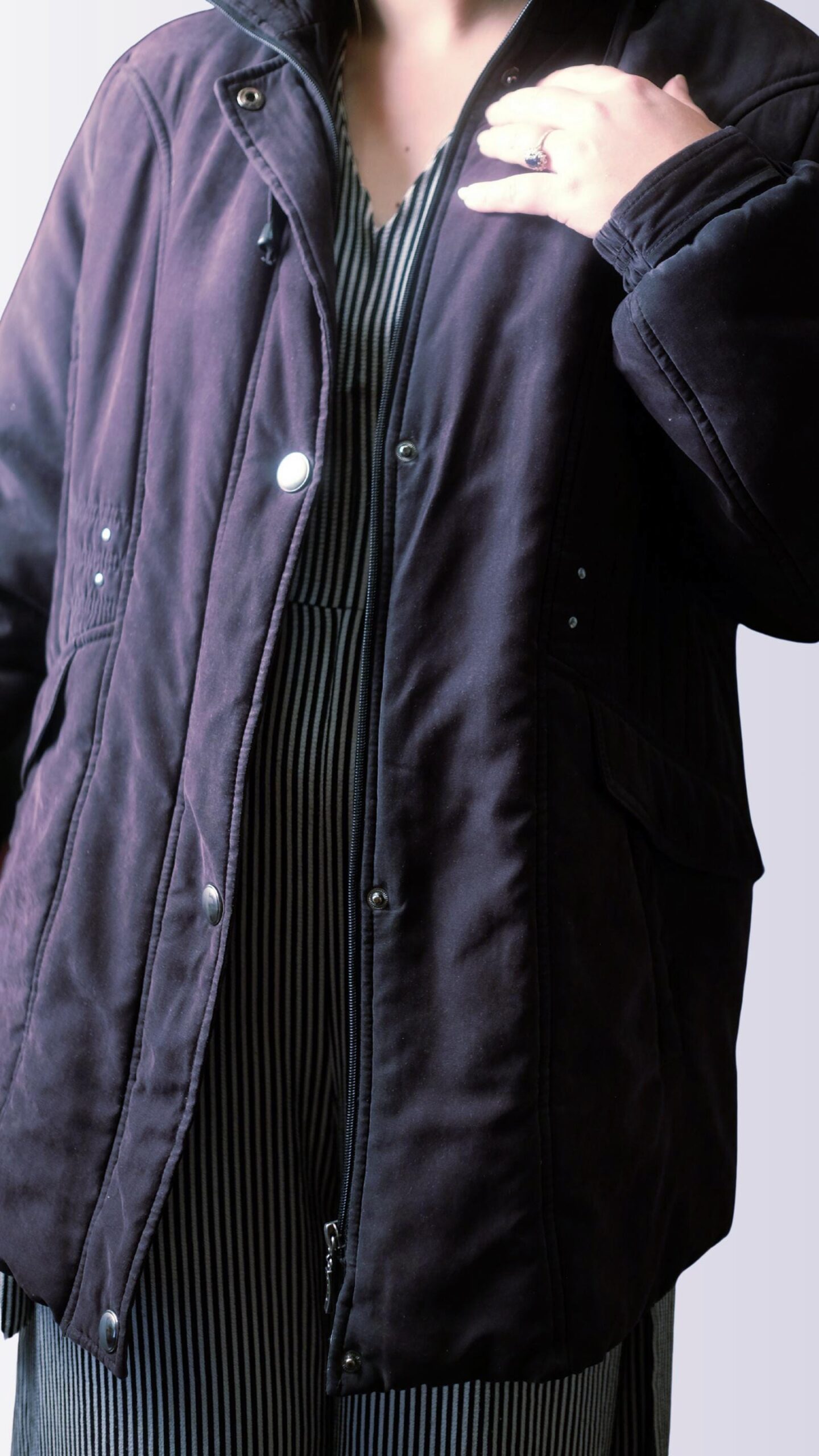 Vintage Dark Gray Light Jacket | 90s Minimalist Windbreaker Style Coat - Image 6