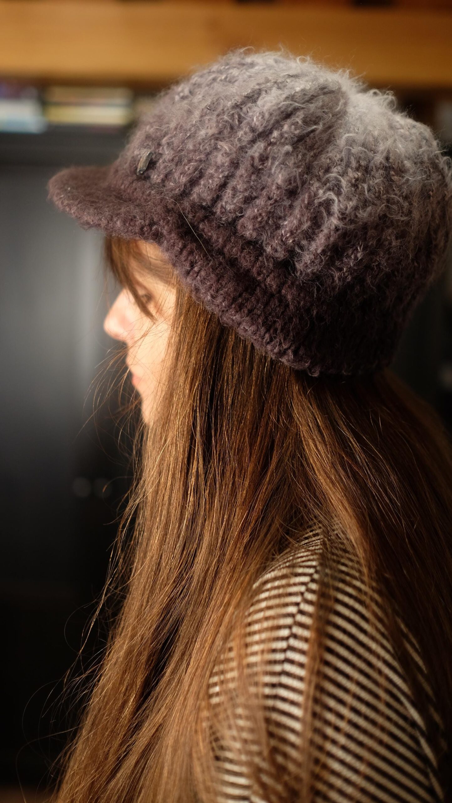 Vintage Fuzzy Ombre Newsboy Cap | Dusty Purple Chunky Knit Cabbie Hat - Image 3