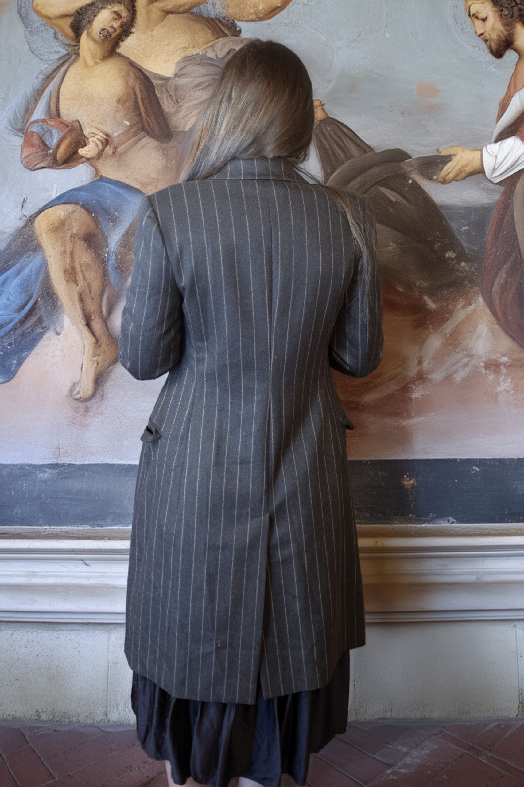 1990s Dolce & Gabbana Yuppie Pinstripe Wool Long Blazer, size L - Image 4