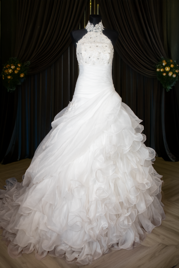 y2k white dress 🫧Y2K Fairytale Chiffon Short Prom Vintage Applique Beading – EvaFashionDress and a tiered flounce skirt that layers up dramatically make these y2k dresses a romantic Y2K Chelsea Collar Mini Dress