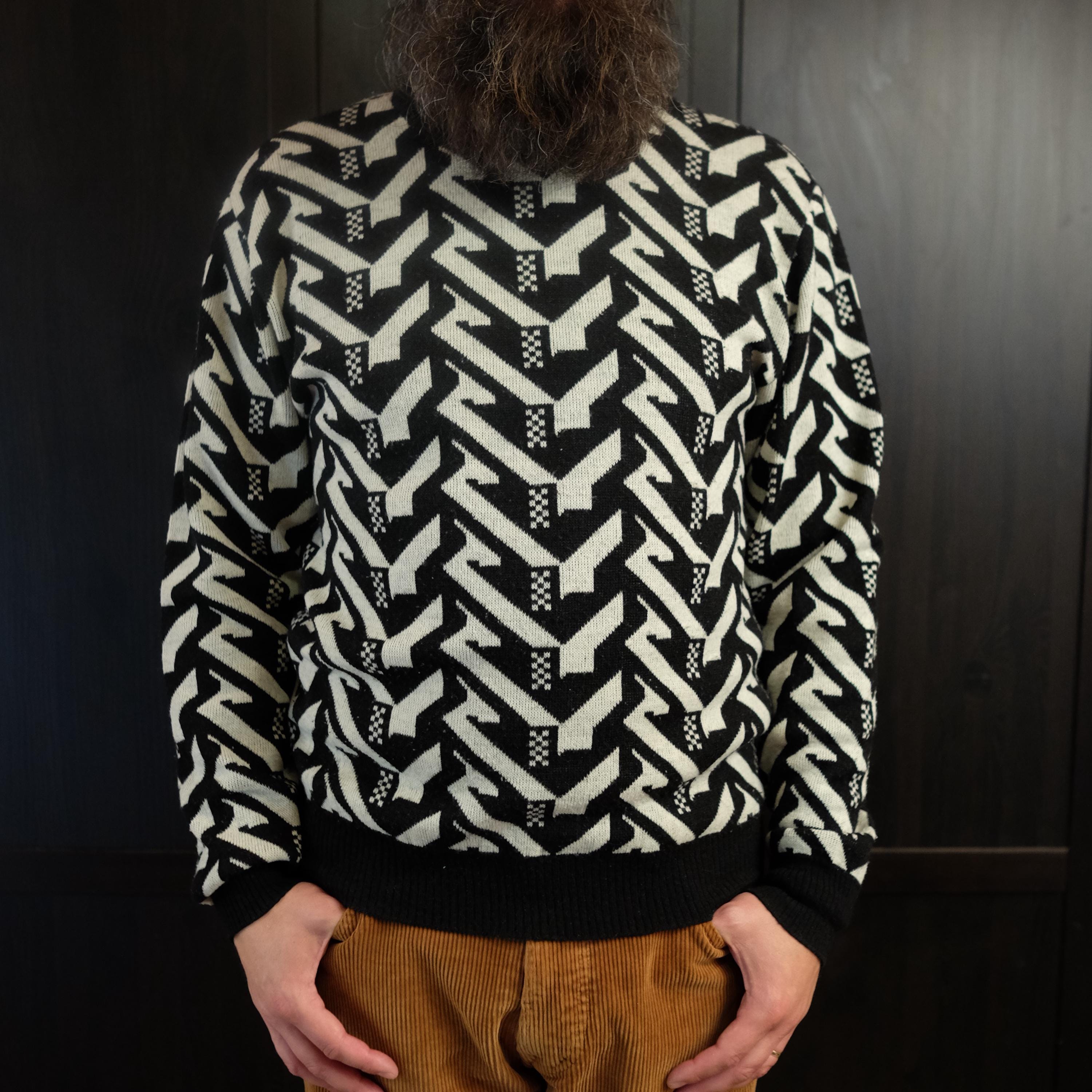 Vintage Op-Art Futuristic Grey Crewneck Retro Monochrome Pullover with Geometric Design, made in Czechoslovakia